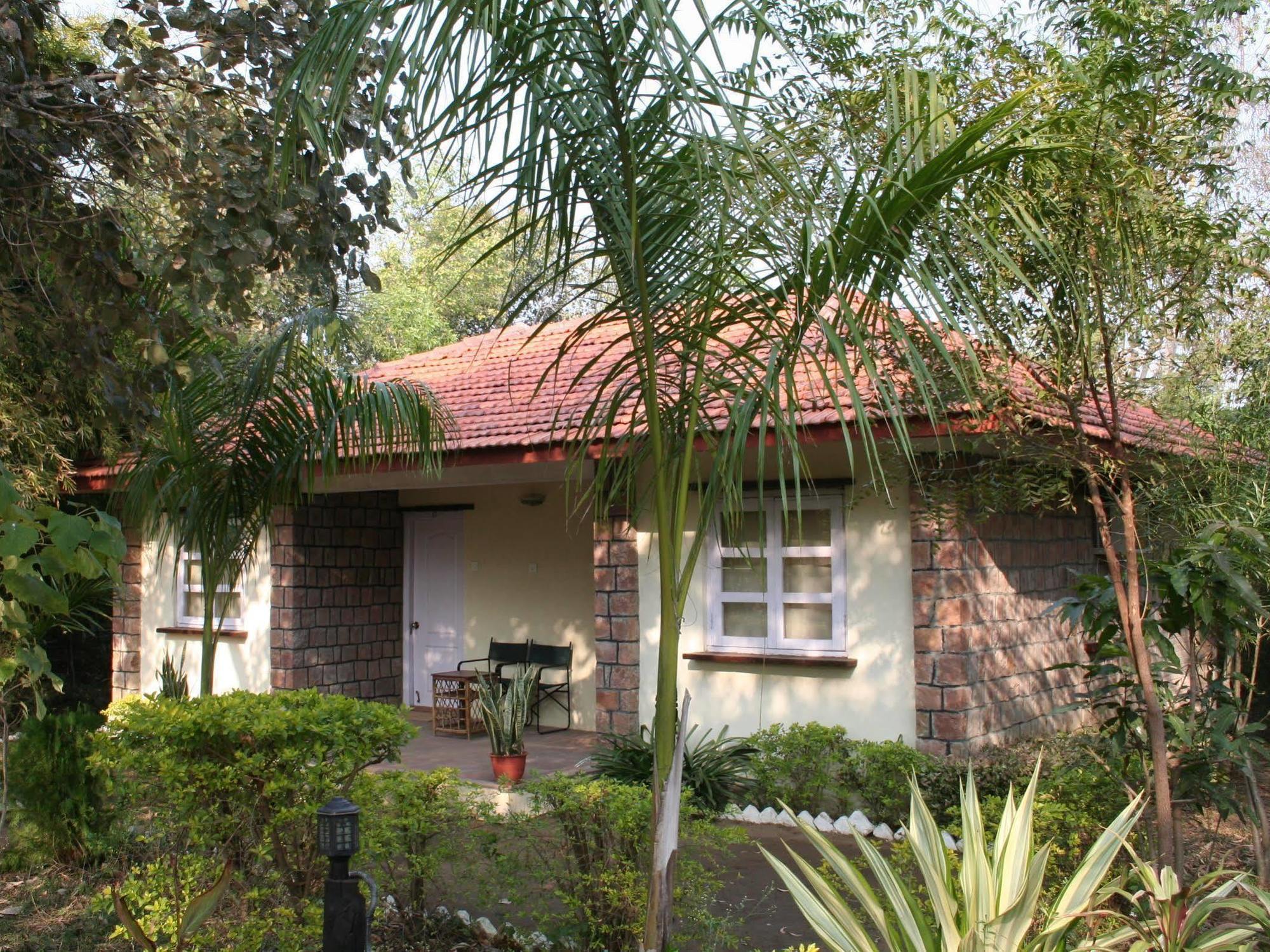 Tāla Tiger Trails Resort מראה חיצוני תמונה