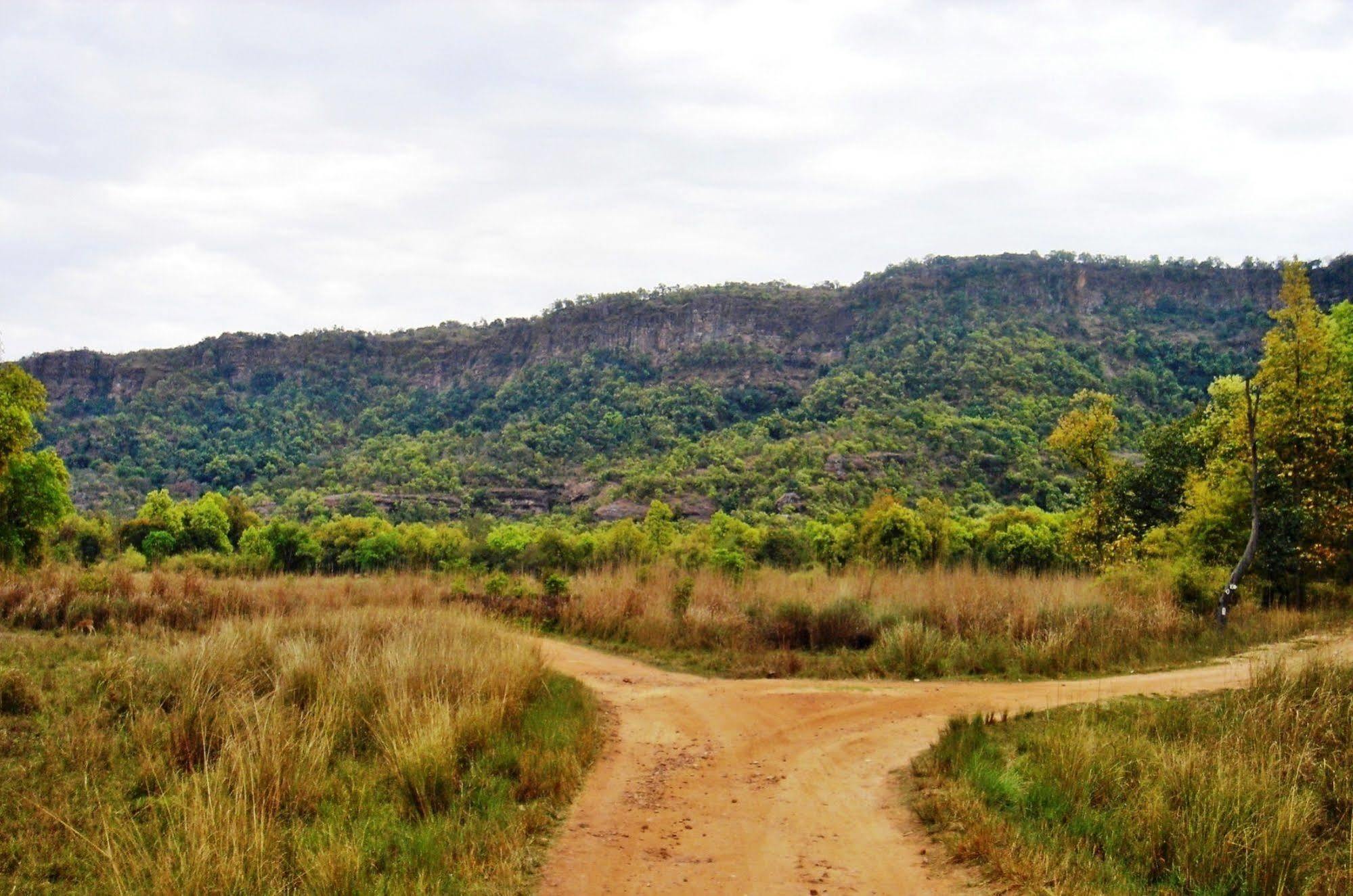 Tāla Tiger Trails Resort מראה חיצוני תמונה